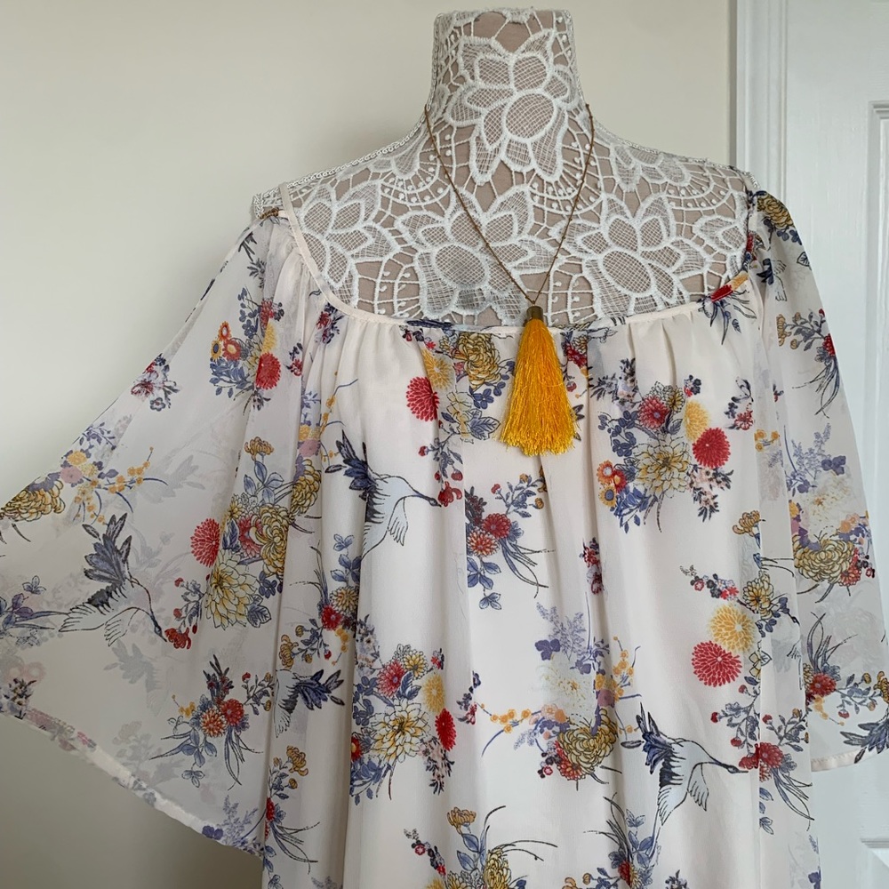 EUC Bailey Blue Sheer Spring Floral Cold Shoulder Dress & Necklace Plus Size 3X - Picture 4 of 11